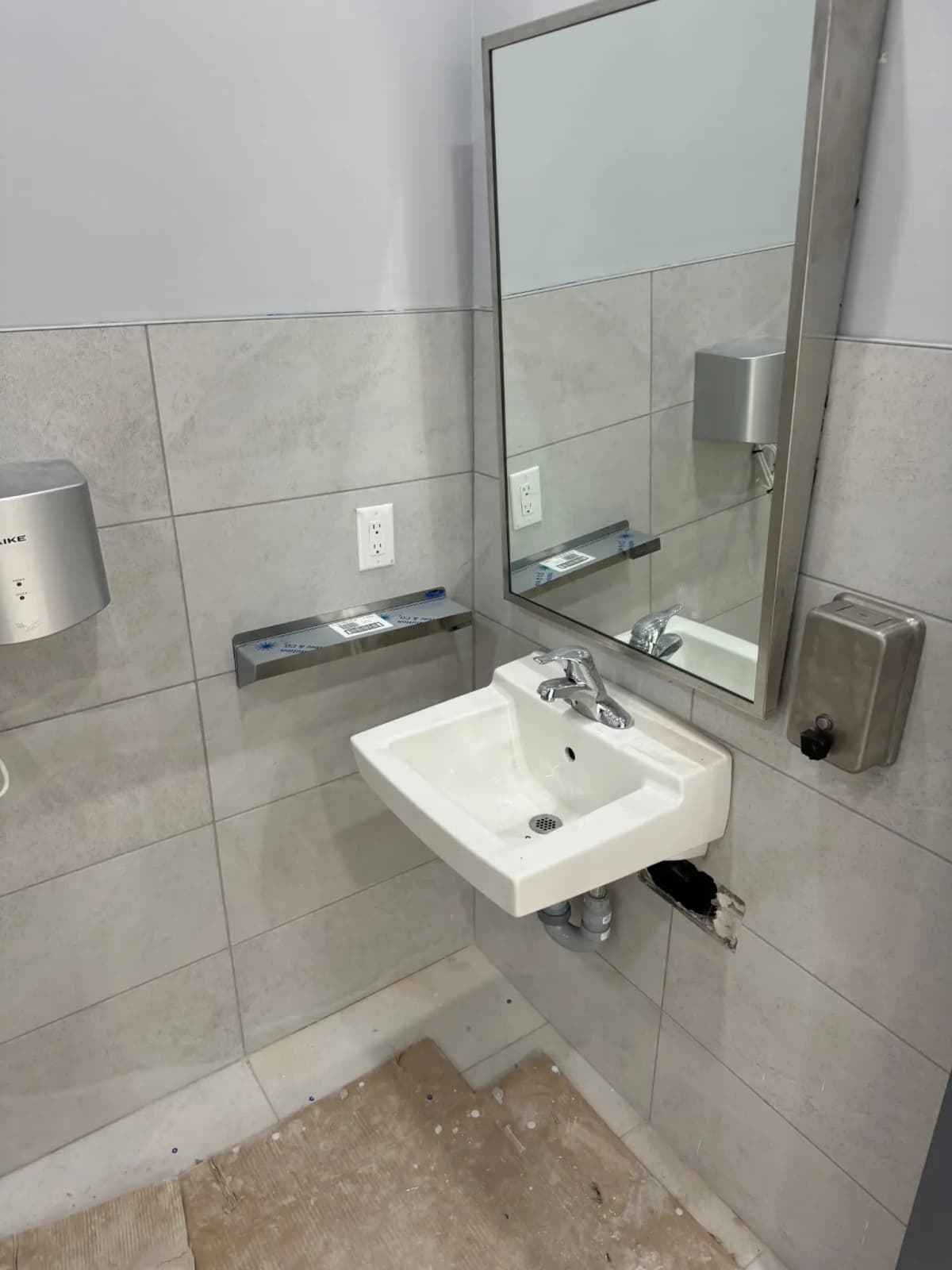 Commercial image 26