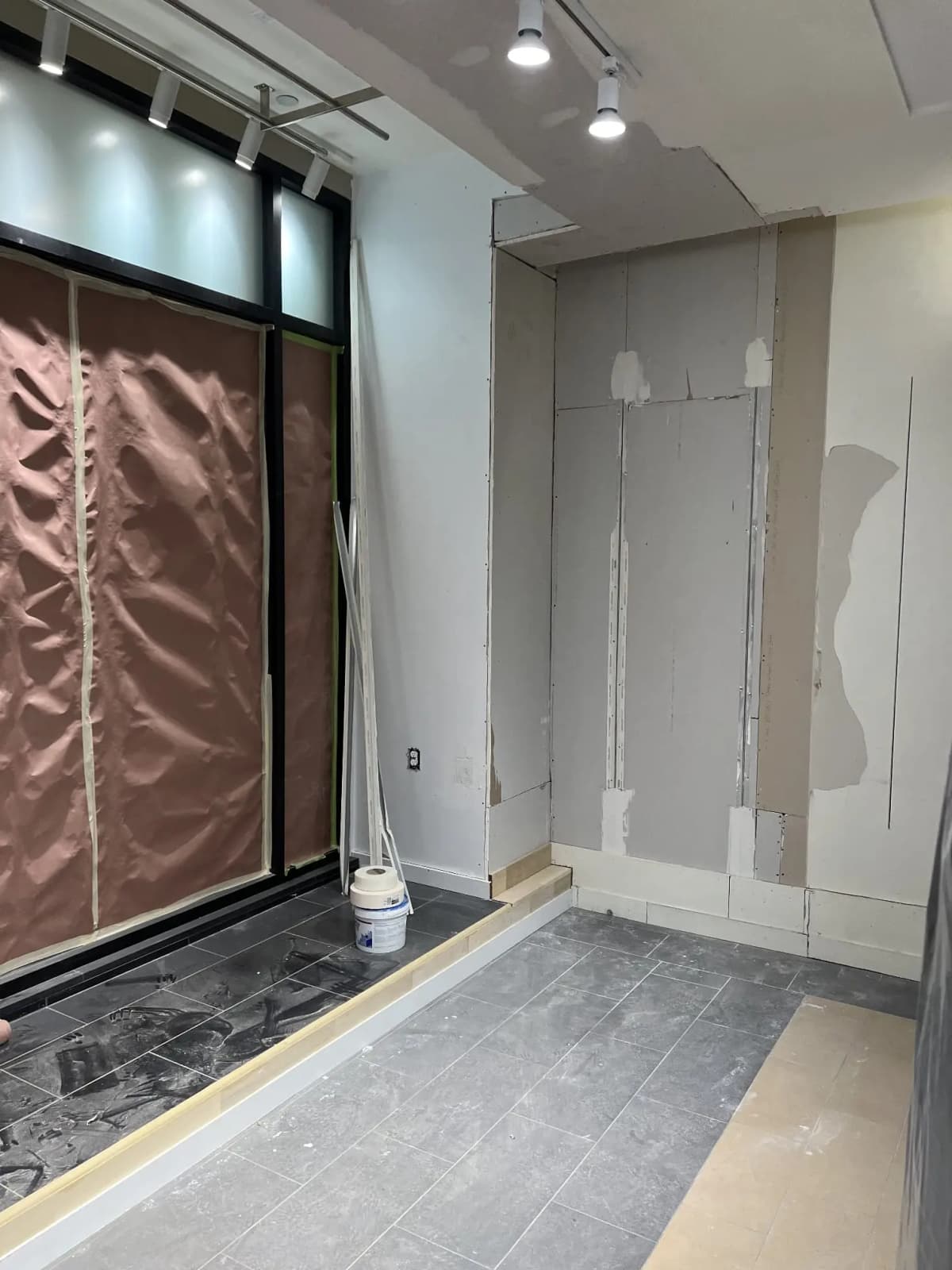 Commercial image 3