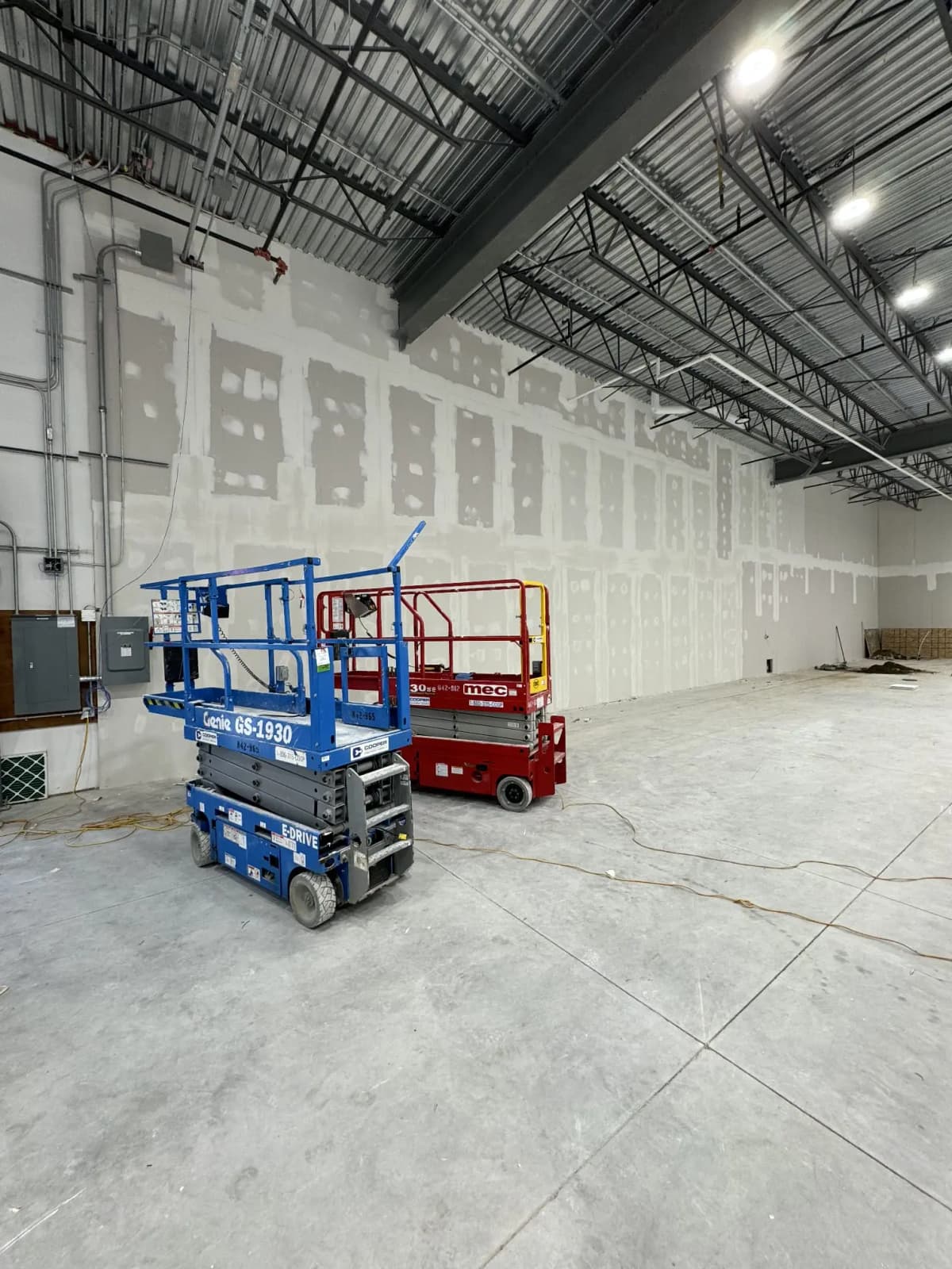 Drywall Installation and Finish image 11