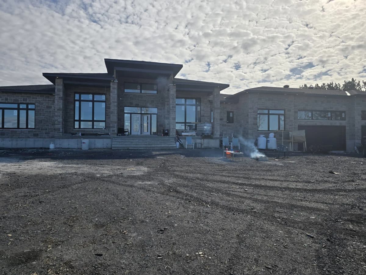 New Construction Build image 16