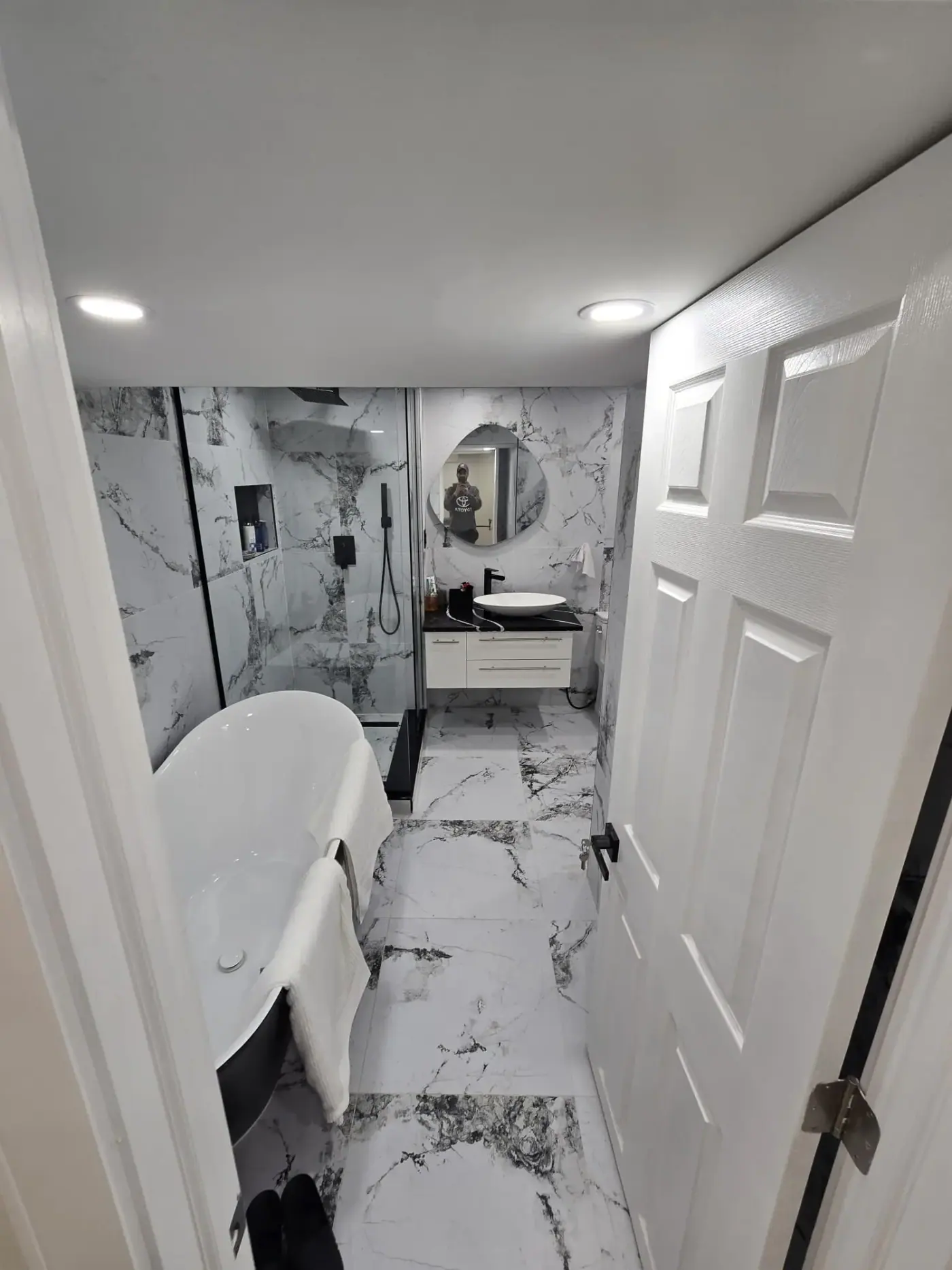 Bathroom Renovation project in Ottawa by Aelia Construction and Design (10 of 36)