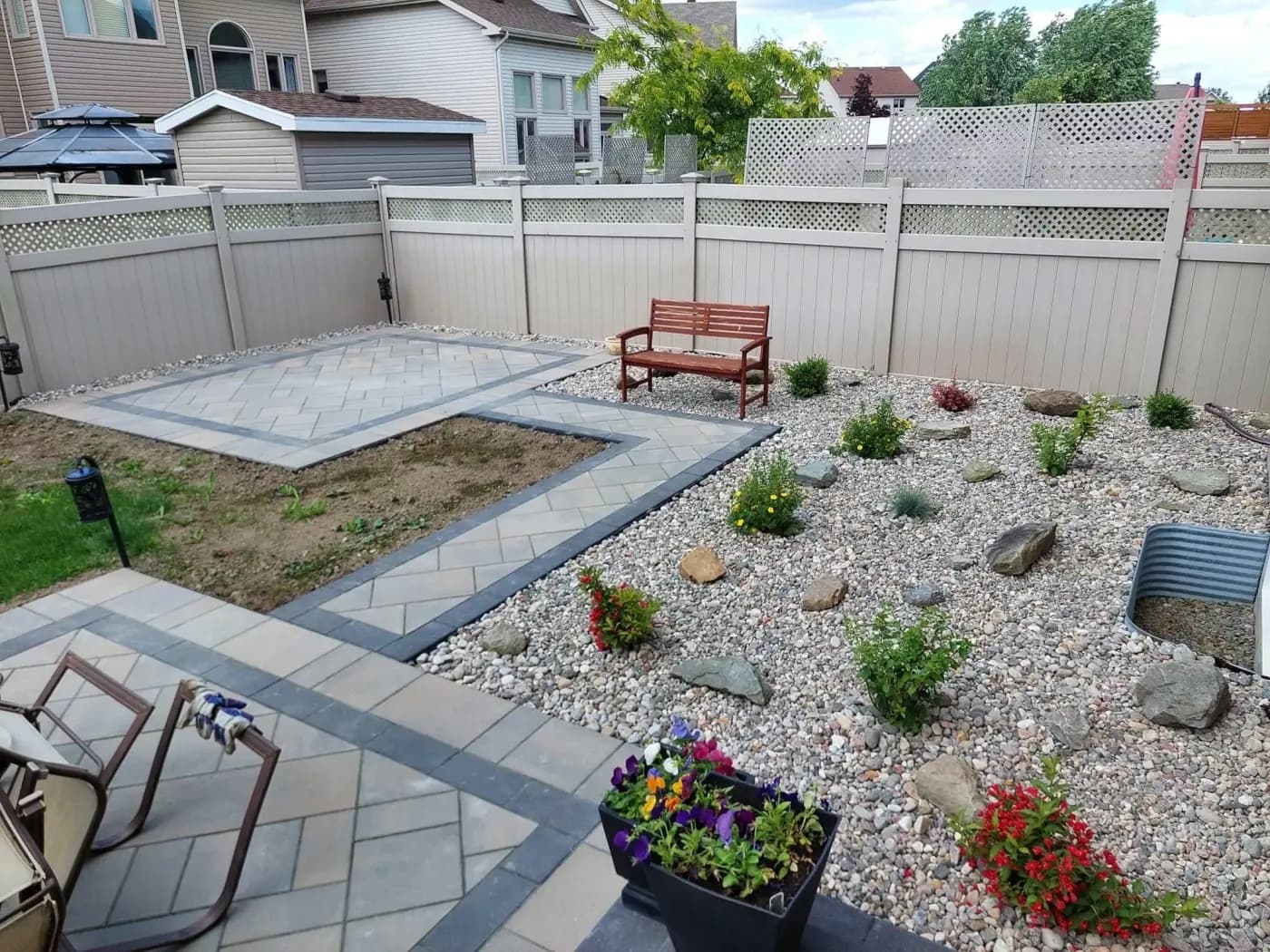 Interlock Installation project in Ottawa by Aelia Construction and Design (8 of 8)